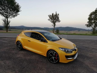 RENAULT MEGANE 2.0 T 16V RS Start&Stop 3RS CUP. 273LE. RECARO. NAVI. PANORÁMA ÜVEGTETŐ. FULL