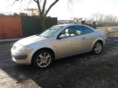 RENAULT MEGANE CC 1.9 dCi Privilege