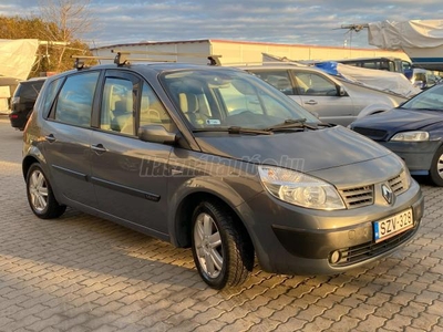 RENAULT SCENIC Grand Scénic 1.6 Dynamique