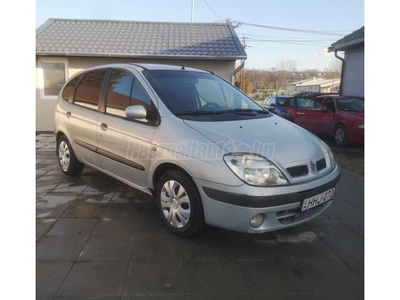 RENAULT SCENIC Scénic 1.4 16V Alize