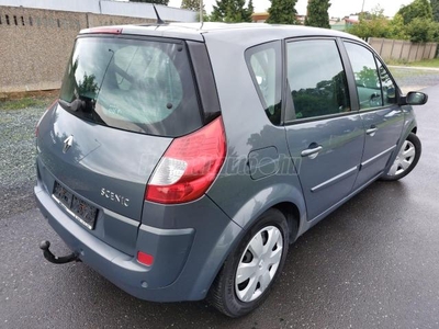 RENAULT SCENIC Scénic 1.9 dCi Privilege FRISS VIZSGÁVAL