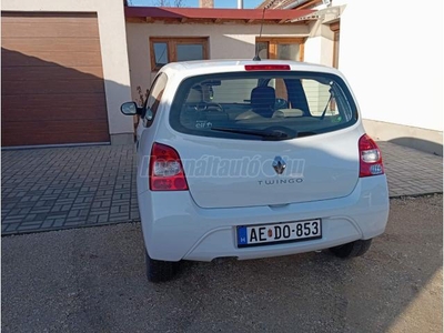 RENAULT TWINGO 1.2 Acces