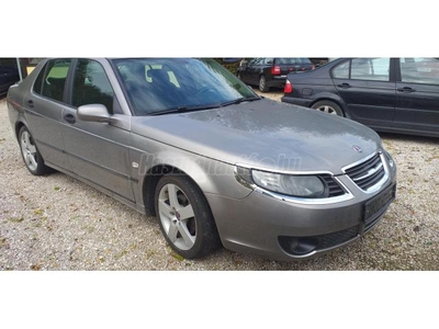 SAAB 9-5 1.9 TiDS PF Linear Sport Űllésfűtés Alufelnivel Megkimélten.Vezetett szervizkönyvel