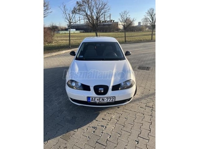 SEAT CORDOBA 1.4 16V Stella