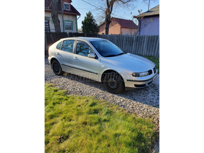 SEAT LEON 1.4 16V Stella