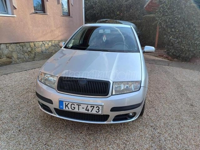 SKODA FABIA 1.2 12V Ambiente