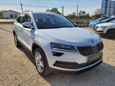 SKODA KAROQ 2.0 TDI SCR Style 4x4 DSG AUTOMATA. ÖSSZKERÉK. MAGYAR MENÜ. NAVI