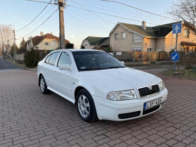 SKODA OCTAVIA 1.4 Classic Plus