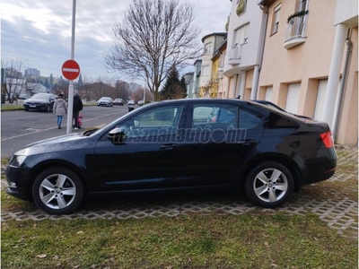 SKODA OCTAVIA 1.6 CR TDI Style Magyarországi .sérülésmentes.150.000-km !