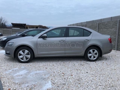 SKODA OCTAVIA 2.0 CR TDI Style 4x4 DSG