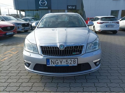 SKODA OCTAVIA 2.0 TFSI RS Frissen szervizelt szervizkönyves!