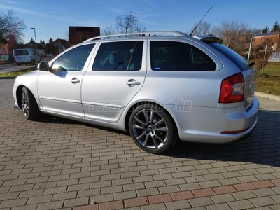 SKODA OCTAVIA RS 2.0 CR TDI 6 seb. manuál / Magyarországi