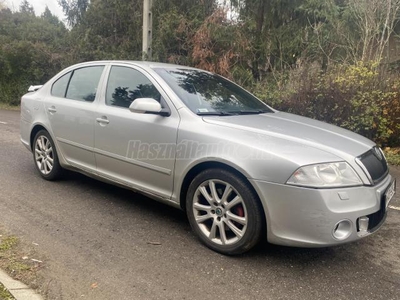 SKODA OCTAVIA RS 2.0 PD TDI Gyári RS Optika!