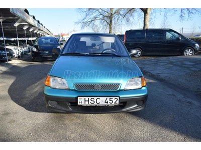 SUZUKI SWIFT 1.0 GL VÉGIG VEZETETT SZERVÍZKÖNYV