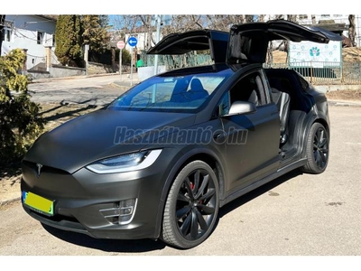 TESLA MODEL X Performance (Automata) (6 személyes ) Ingyenes Supercharger. FSD. 22 Onyx. Carbon Dizajn. Nyari/Téli Kerék Szett