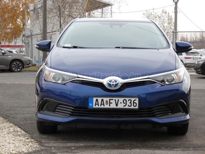 TOYOTA AURIS 1.8 HSD Active Trend (Automata) Garanciális