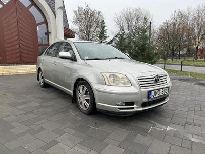 TOYOTA AVENSIS 1.8 Sol Elegant