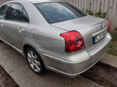 TOYOTA AVENSIS 2.0 Sol Elegant