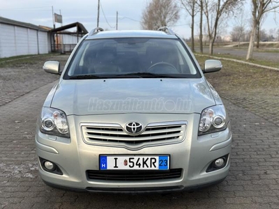 TOYOTA AVENSIS Wagon 2.0 D-4D Executive Sérülésmentes - Xenon - Bőr belső - Vonóhorog