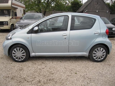 TOYOTA AYGO 1.0 Plusz AC KLIMA-GYÁRI NAVIGÁCIÓ-166000KM