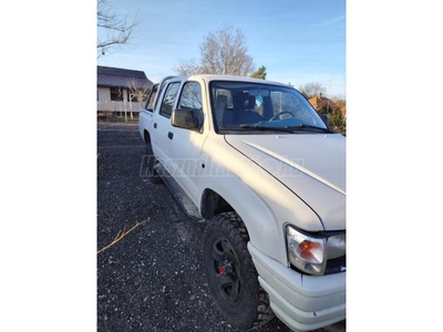 TOYOTA HI LUX Hilux 2.4 TD 4x4 Double Cab