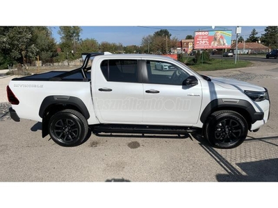 TOYOTA HI LUX Hilux 2.8 D-4D 4x4 Double Invincible (Automata) FULL EXTRA. 3 ÉV GARACIA