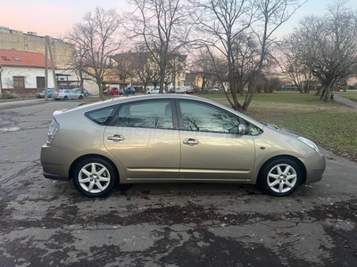 TOYOTA PRIUS 1.5 HSD (Automata) Hibrid. benzin