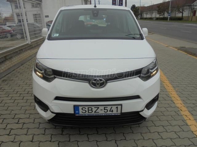 TOYOTA PROACE City Verso 1.2T Shuttle L1H1 [7 személy]