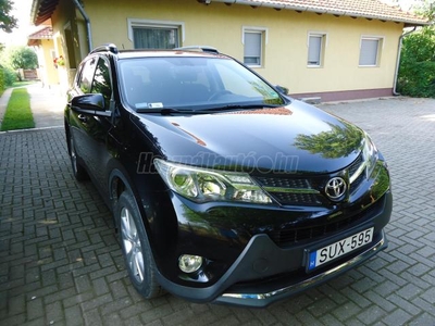 TOYOTA RAV 4 Rav4 2.2 D-4D Style 4WD