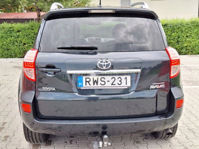 TOYOTA RAV 4 Rav4 2.2 DCAT Executive (Automata)