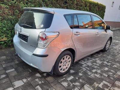 TOYOTA VERSO 1.6 (5 személyes )