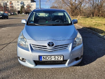 TOYOTA VERSO 1.6 Sol