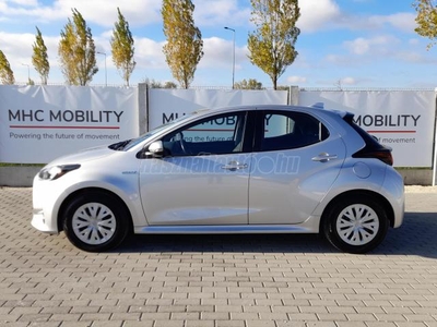 TOYOTA YARIS 1.5 Hybrid Comfort e-CVT Magyarországi! Áfás! Garanciális!