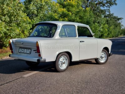 TRABANT 601 S