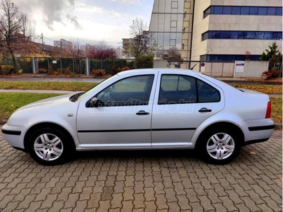 VOLKSWAGEN BORA 1.6 Highline /magyar/2.tulaj/friss vizsga/új kuplung és fékek/klíma/el.ablak/alufelni