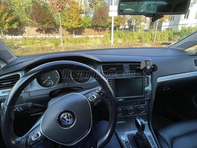 VOLKSWAGEN GOLF e-Golf