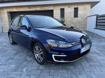 VOLKSWAGEN GOLF e-Golf Nagy akksis.távolságtartó.metálfény.ülésfűtés