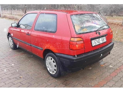 VOLKSWAGEN GOLF III 1.4 GL