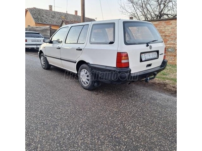 VOLKSWAGEN GOLF III 1.4 GL