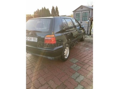 VOLKSWAGEN GOLF III 1.6 CL