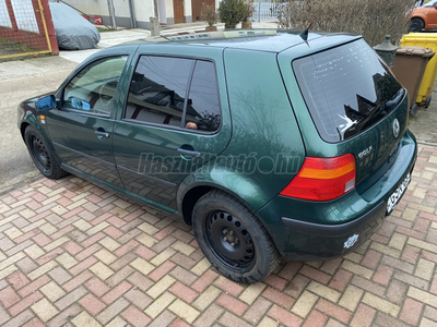 VOLKSWAGEN GOLF IV 1.6