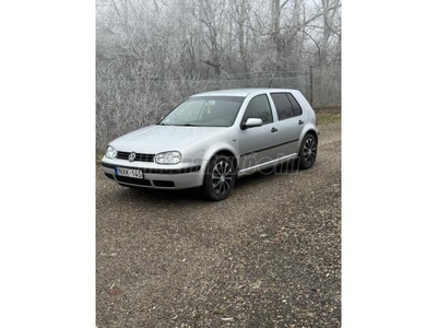 VOLKSWAGEN GOLF IV 1.6 Edition