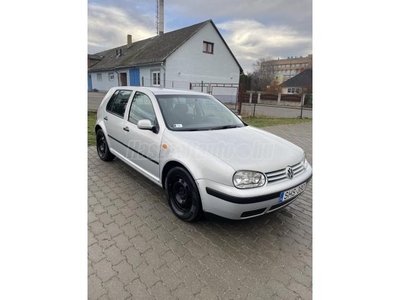 VOLKSWAGEN GOLF IV 1.9 TDI Comfortline