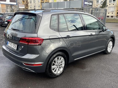 VOLKSWAGEN GOLF SPORTSVAN 1.5 TSI ACT Comfortline MAGYAR VEZ. SZERV.KÖNYV. 1 TULAJ