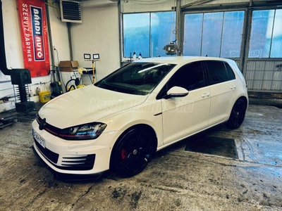 VOLKSWAGEN GOLF VII 2.0 TSI BMT GTI DSG