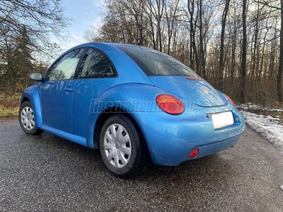 VOLKSWAGEN NEW BEETLE 1.6