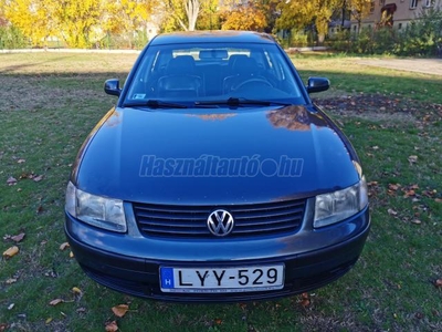 VOLKSWAGEN PASSAT V 1.9 TDI Highline (Automata) ALCANTARA BŐRBELSŐ-ÜLÉSFŰTÉS-TEMPOMAT-FRISS MŰSZAKI!