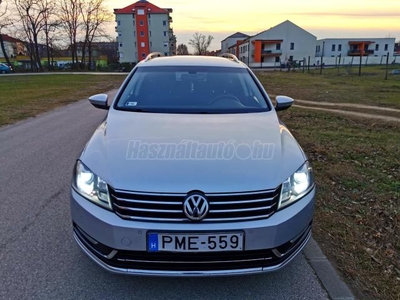 VOLKSWAGEN PASSAT VII Variant 2.0 CR TDI Highline BMT DSG VEZÉRLÉS ÉS LENDKERÉK CSERÉLVE!LED-NAGYNAVI-CAMERA ALCANTARA BŐRBELSŐ!