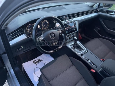 VOLKSWAGEN PASSAT VIII Variant 1.6 TDI BMT Comfortline DSG Virtual Cockpit-360' Kamera-Dynaudio hifi-Elektromos horog-F1 váltó-Hátsó ü. fűt