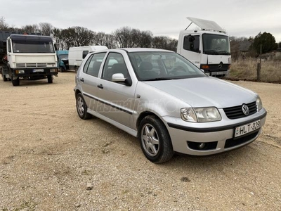 VOLKSWAGEN POLO 1.4 60 Comfortline